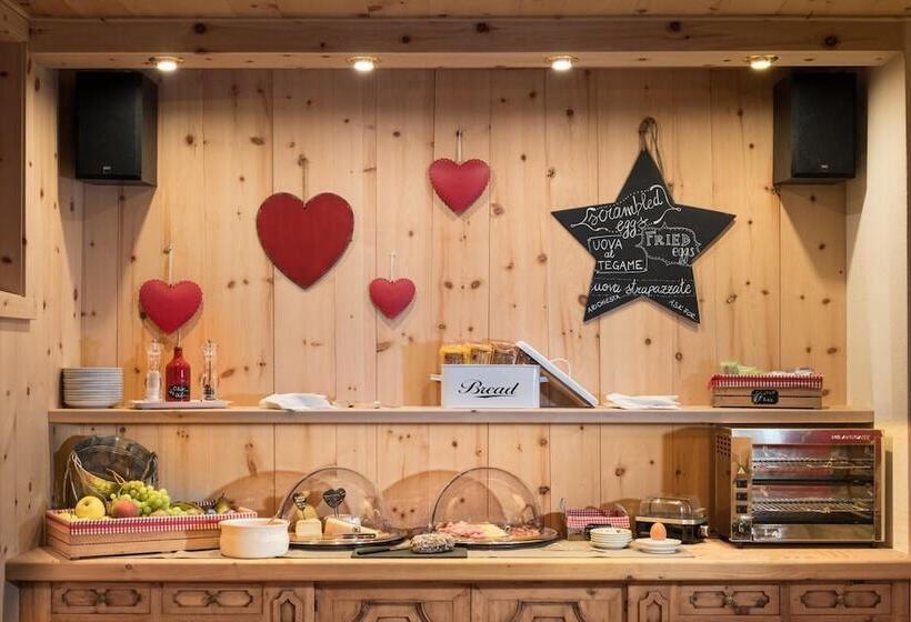 בית מלון כפרי Meuble Garni Della Contea