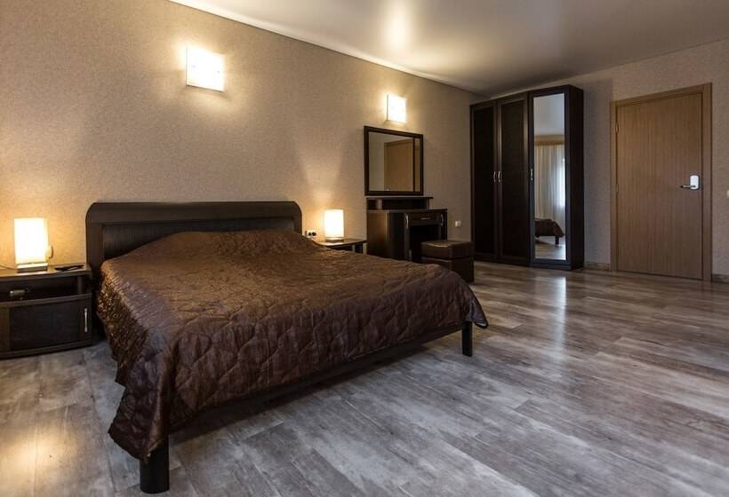 فندق Nachalnik Kamchatki