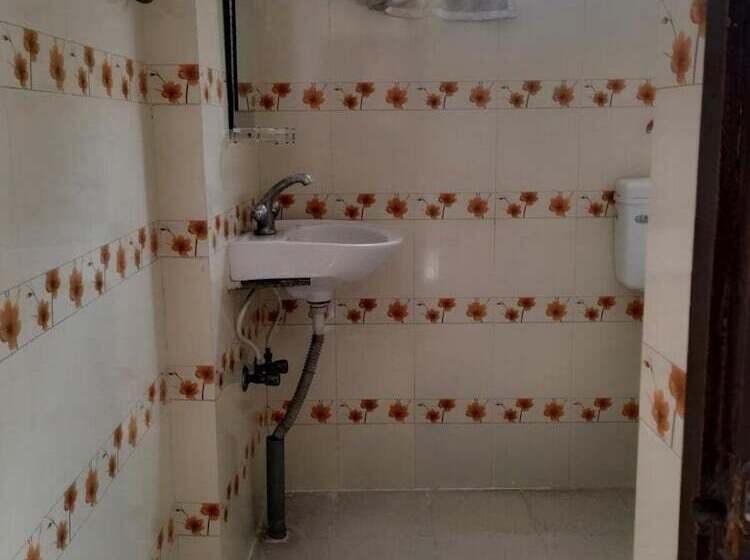 هتل Family Peace House