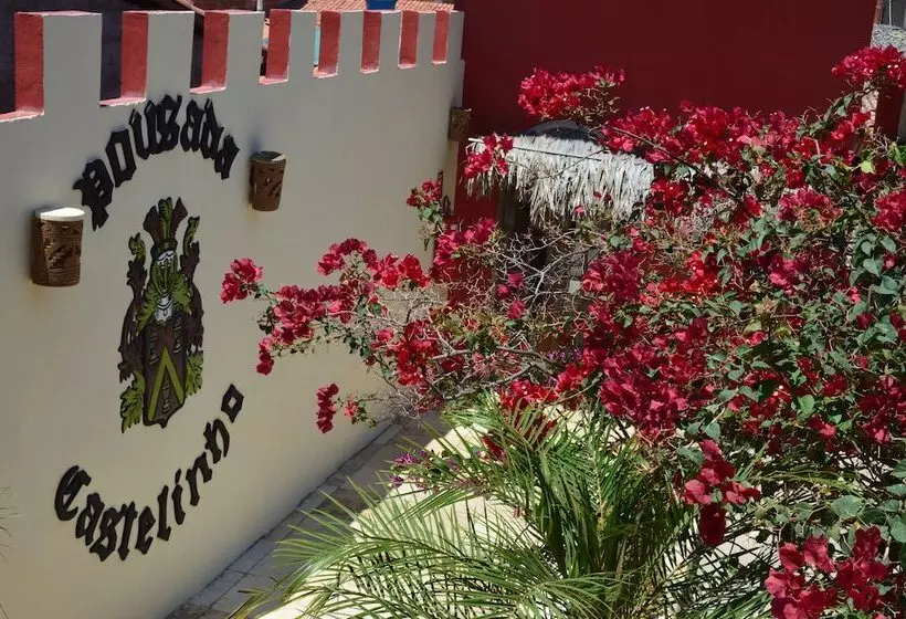 ホテル Pousada Castelinho