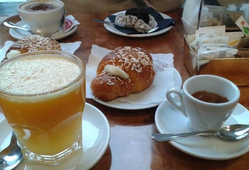 پانسیون Residenza D Epoca Galleria Dell Accademia