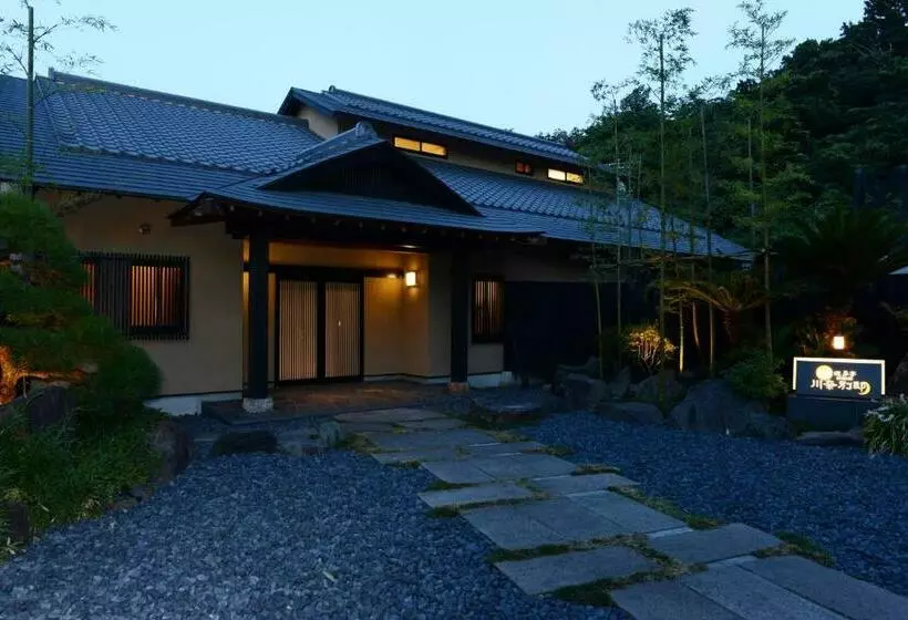 旅館 Ito Yukitei Kawana Bettei