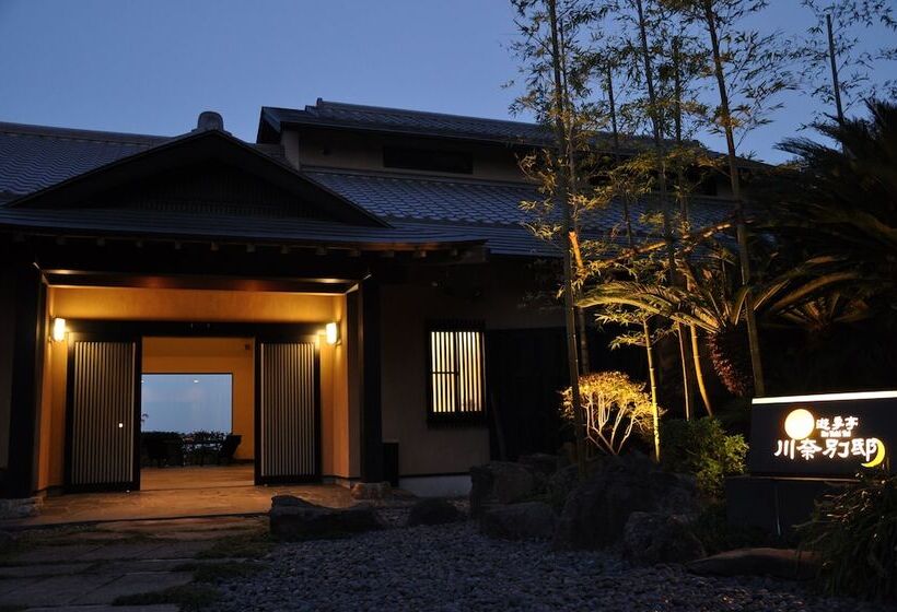 旅館 Ito Yukitei Kawana Bettei