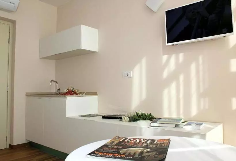 簡易ホテル Summa Resort