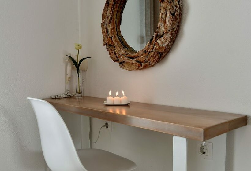 בית מלון כפרי Aella Residence