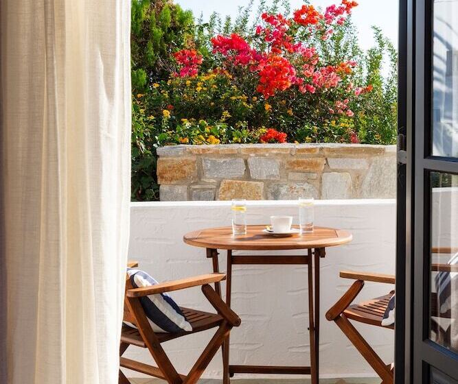 בית מלון כפרי Aella Residence