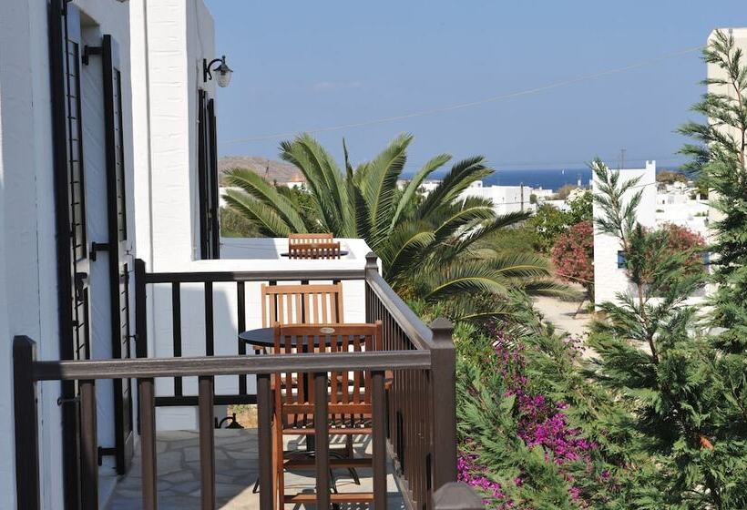 בית מלון כפרי Aella Residence