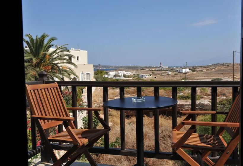 בית מלון כפרי Aella Residence