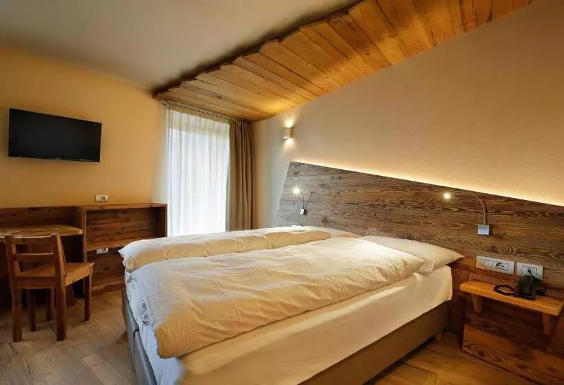 ホテル Albergo Garnì Antico Mas Del Medico