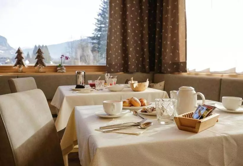 ホテル Albergo Garnì Antico Mas Del Medico