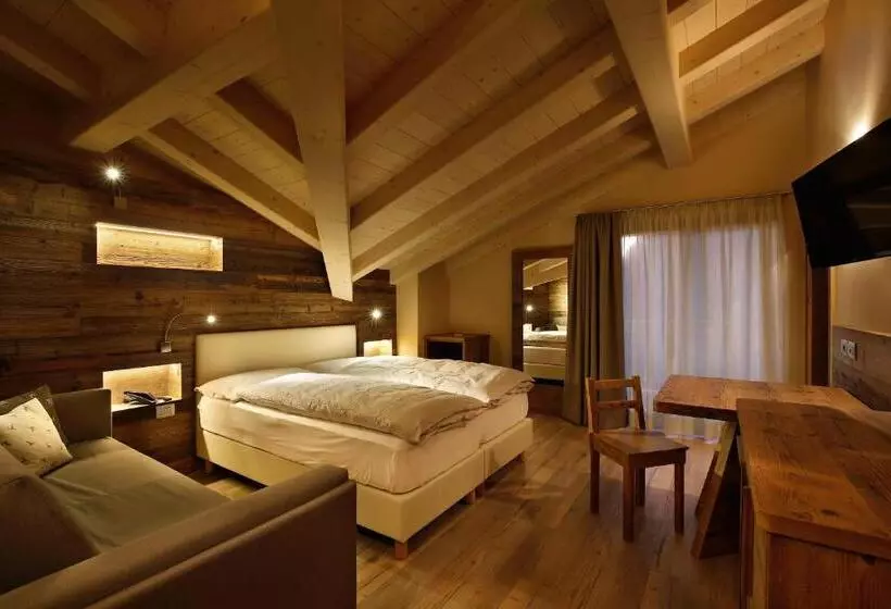 ホテル Albergo Garnì Antico Mas Del Medico