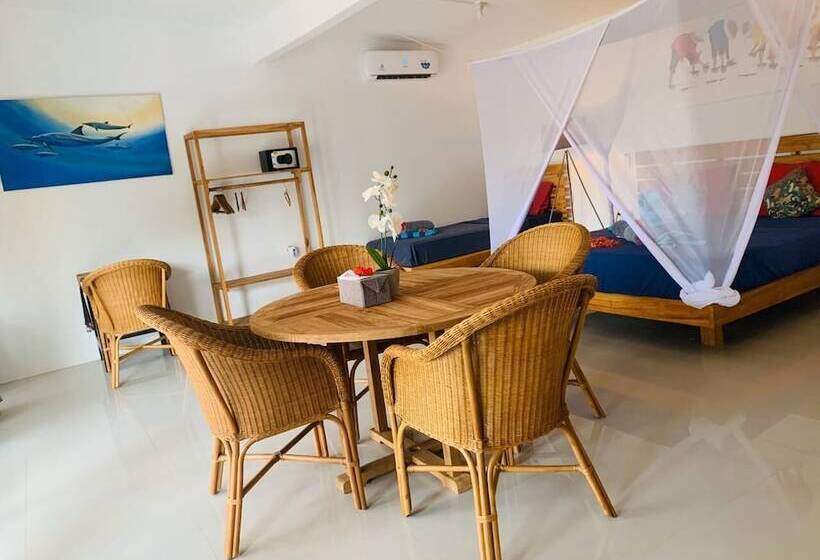 호텔 Damai Bungalows