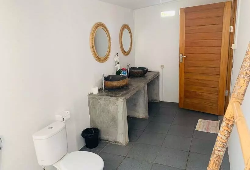 ホテル Damai Bungalows