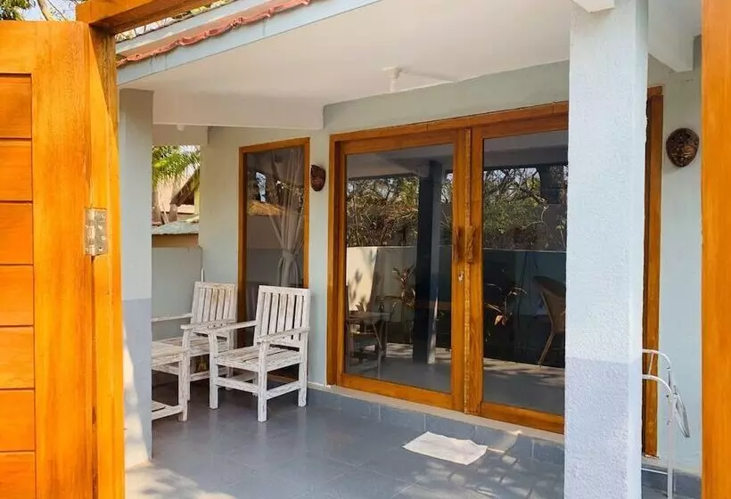 ホテル Damai Bungalows