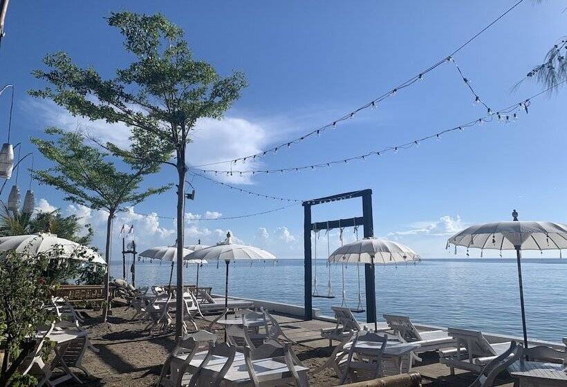 호텔 Damai Bungalows