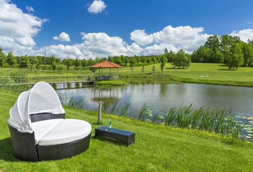 Hotelli Narie Resort & Spa