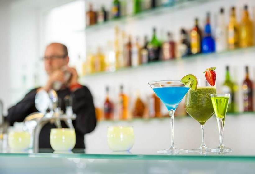 酒店 Narie Resort & Spa