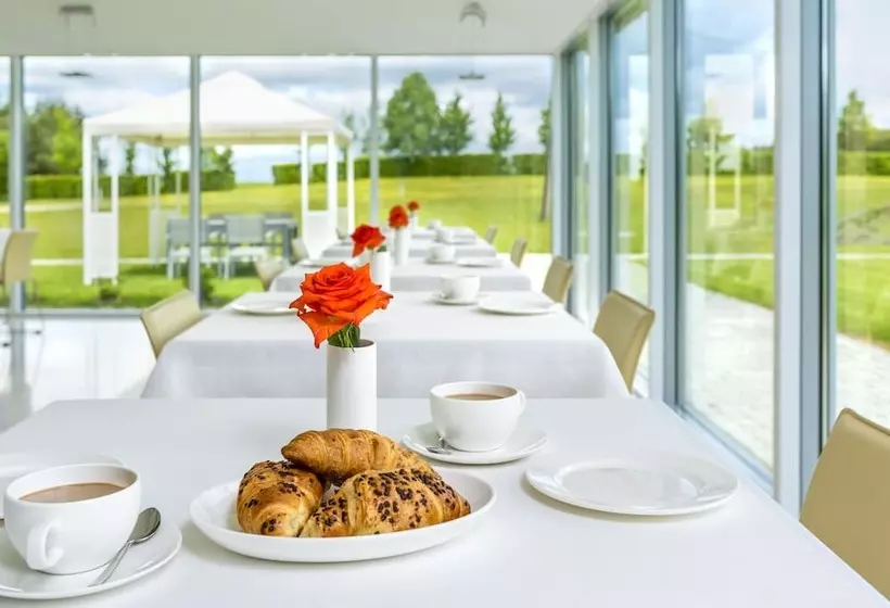 Hotelli Narie Resort & Spa