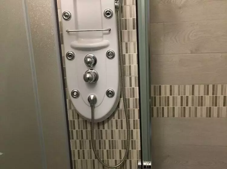 Majatalo Almayer La Locanda