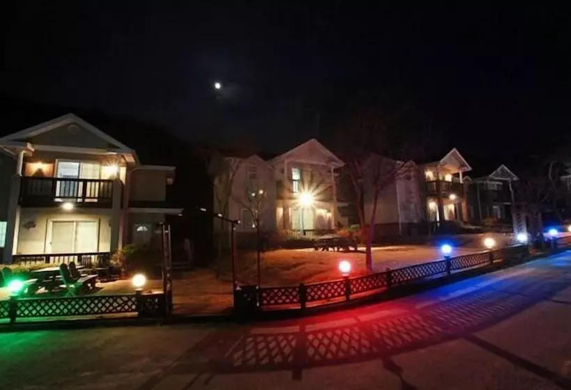 Yongin Doongji Art Village Pension