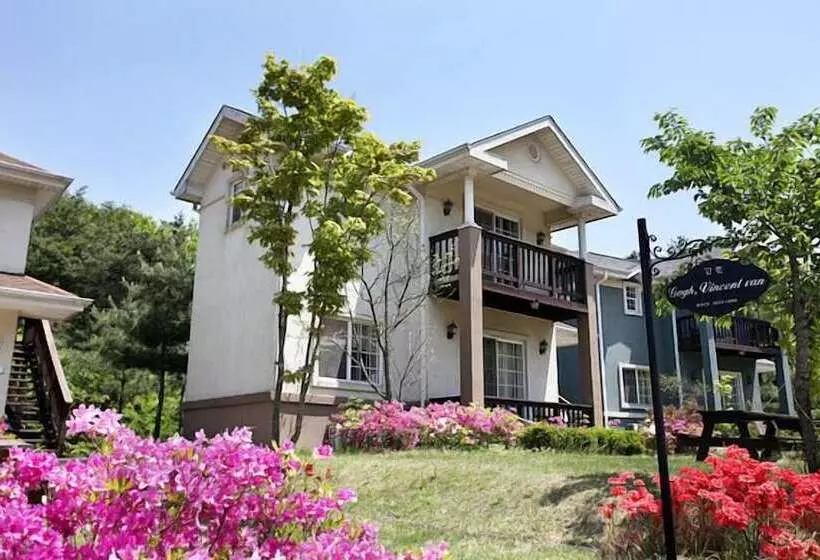 Yongin Doongji Art Village Pension
