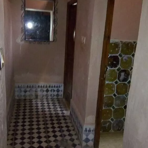 ペンション Gite Chez L'habitant Amzil