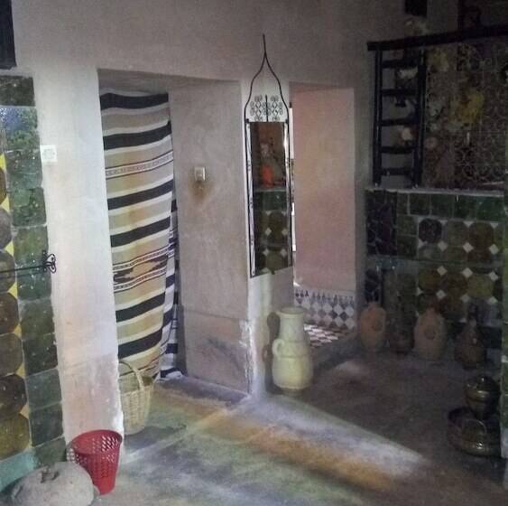 بنسيون Gite Chez L'habitant Amzil