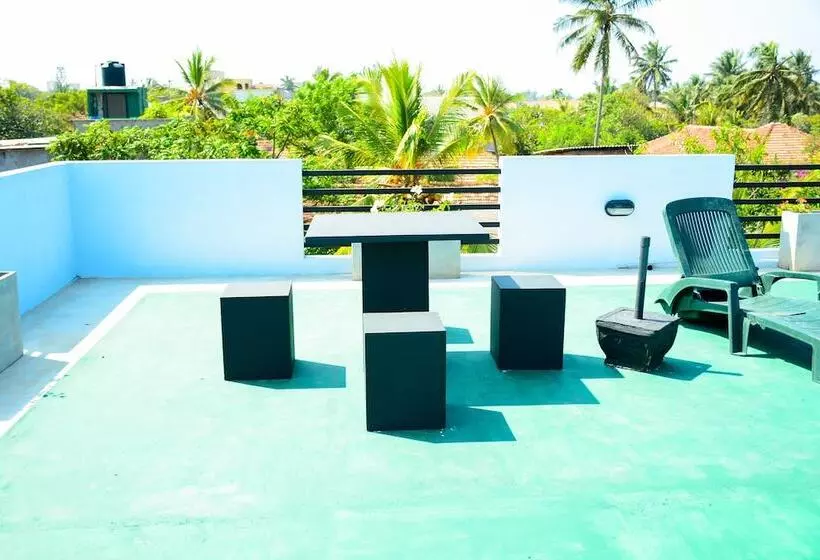 پانسیون Mama Beach Villa