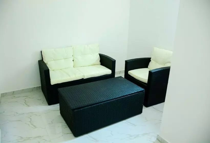 پانسیون Mama Beach Villa