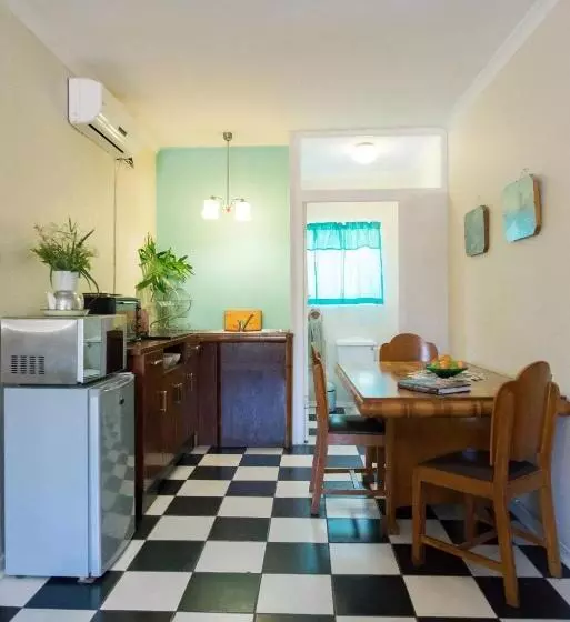 Classic Lodge   Cape Dutch Quarters