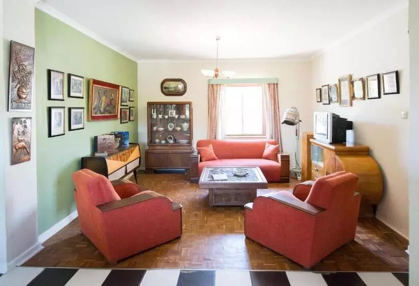 Classic Lodge   Cape Dutch Quarters