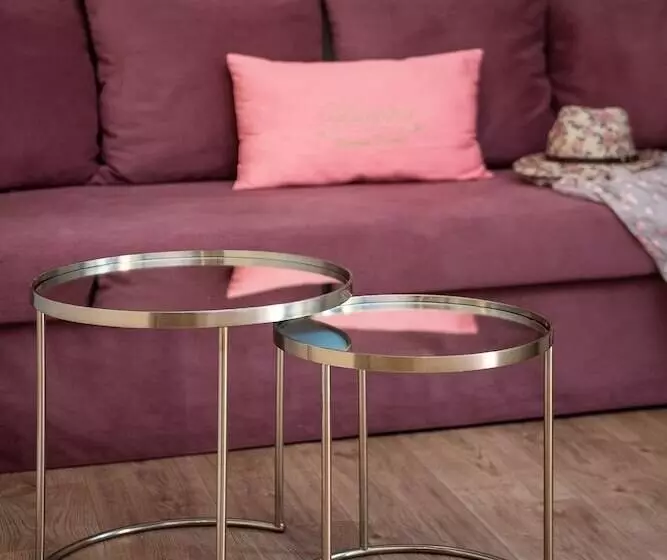 Viaggio Elegant Rooms