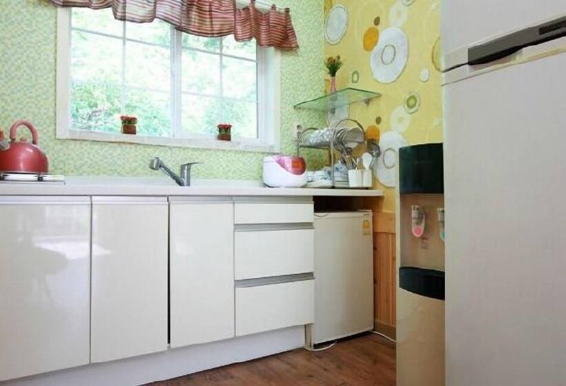 Yongin Doongji Art Village Pension