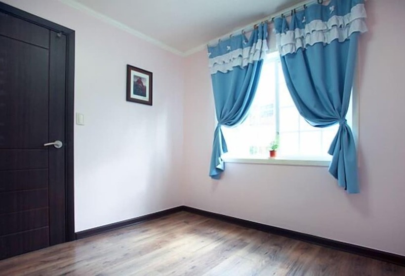 Yongin Doongji Art Village Pension