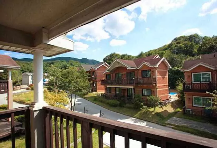 Yongin Doongji Art Village Pension