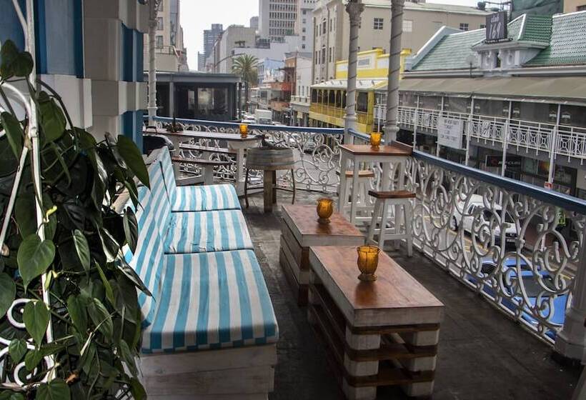 הוסטל Urban Hive Backpackers