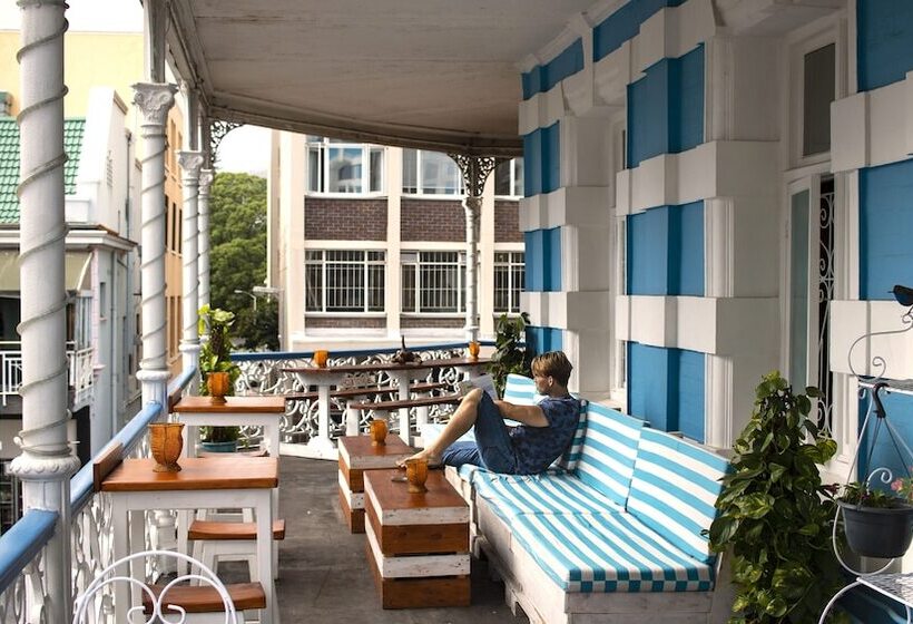 הוסטל Urban Hive Backpackers