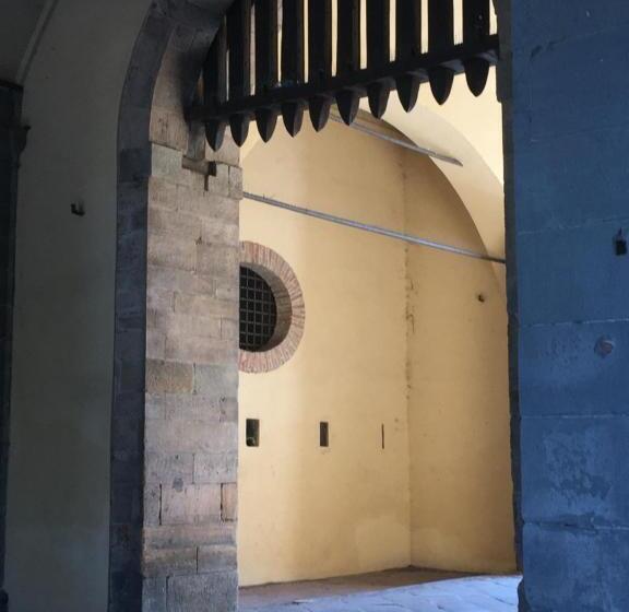 تختخواب و صبحانه La Butterfly Relais