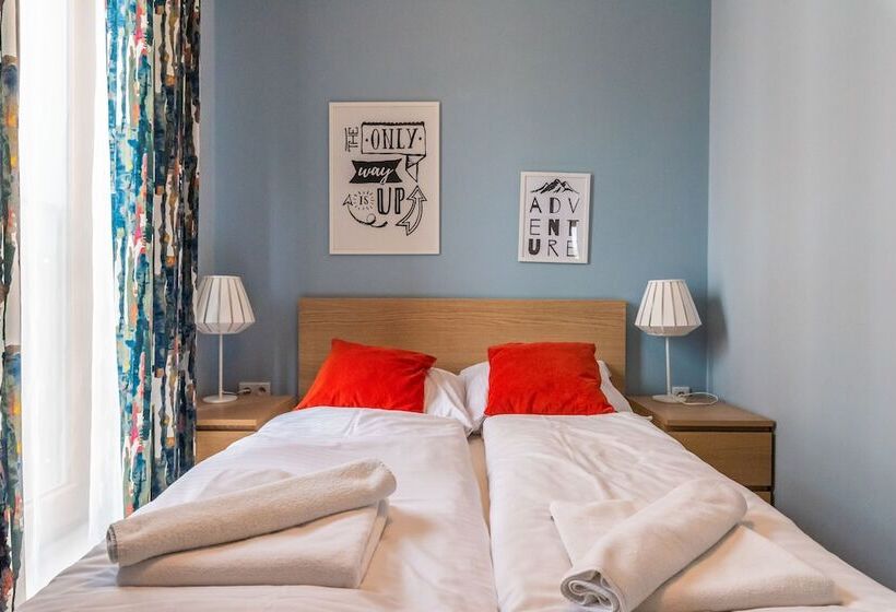 City Lights Apartments