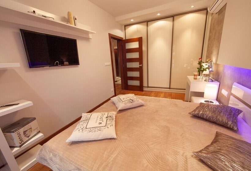 City Lights Apartments