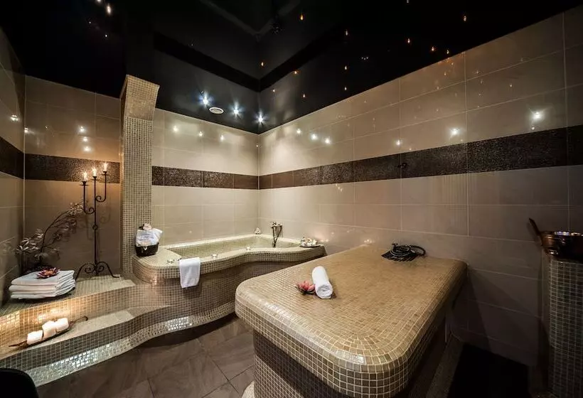 Hotelli Sky Business