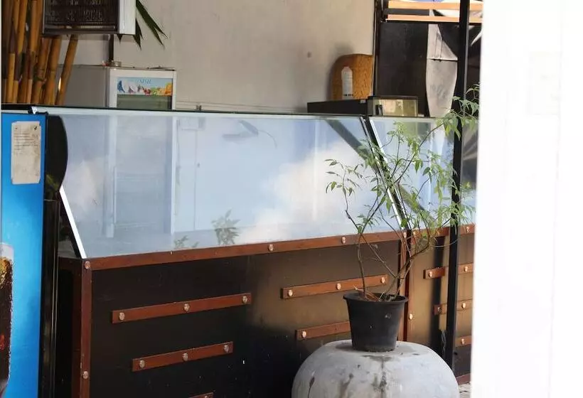 ホテル Traveller's Lodge