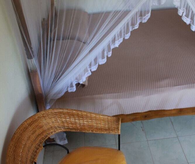 Hôtel Traveller's Lodge