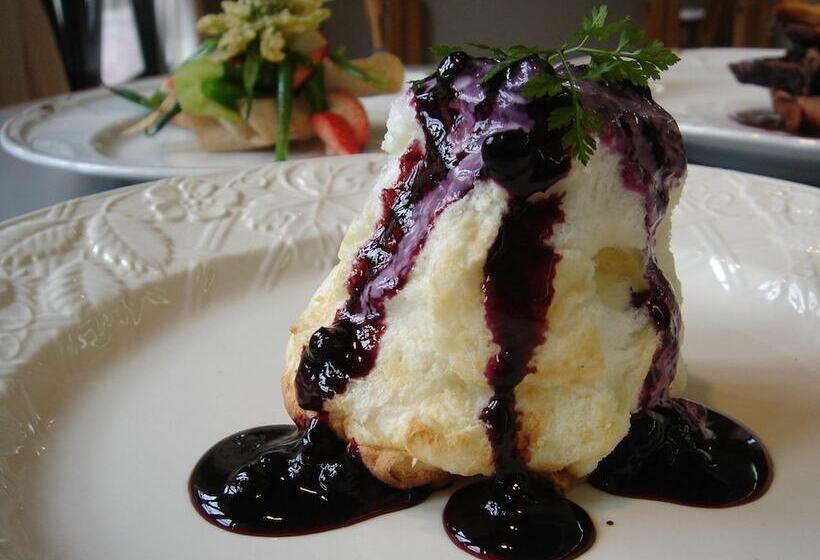 پانسیون Auberge Albireo