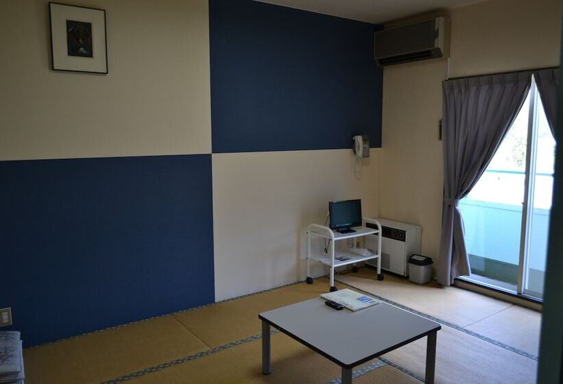 پانسیون Auberge Albireo