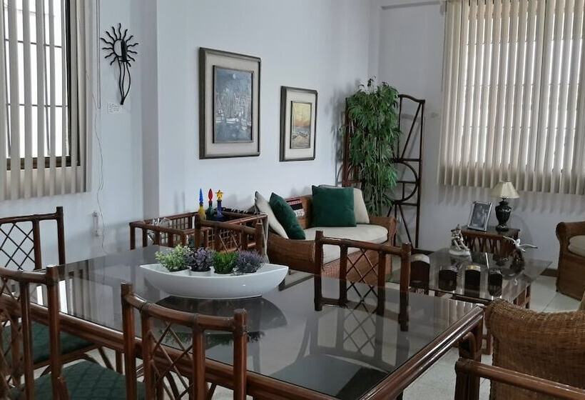 膳宿费 Cesar's House Salinas