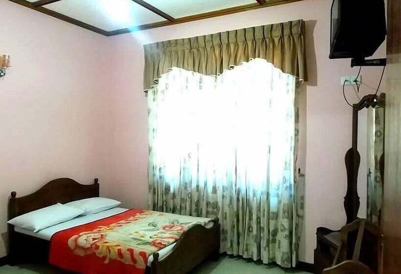 بنسيون Thuvaraga Rest