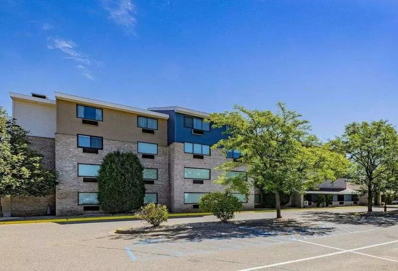 Отель Americinn By Wyndham Apple Valley