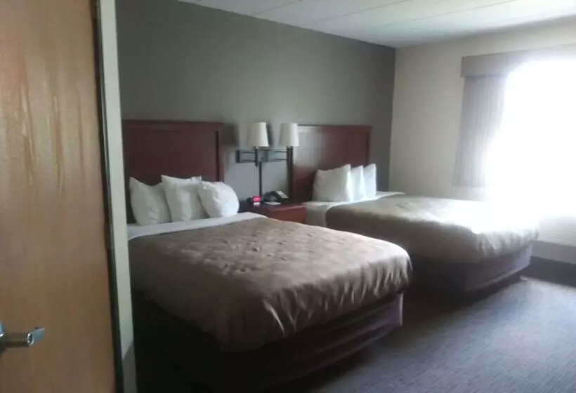 Отель Americinn By Wyndham Red Wing