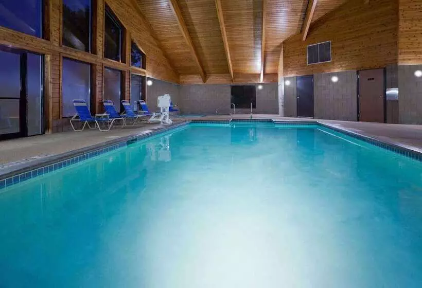 Отель Americinn By Wyndham Red Wing